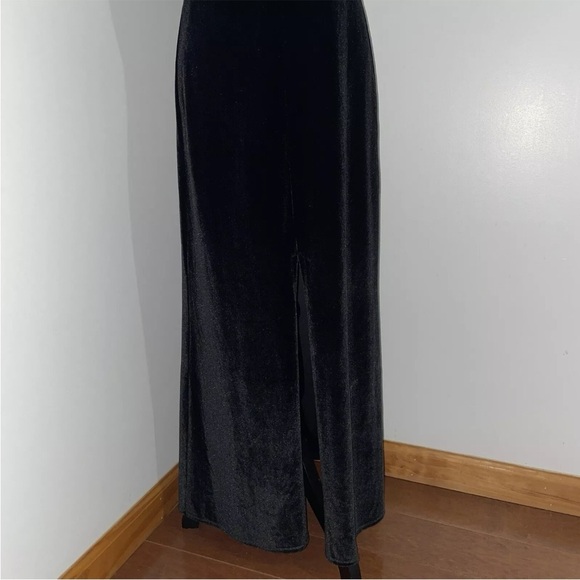 Reformation- Black Nyla Velvet Halter Dress Backless Thigh High Slit Size Large - Picture 5 of 15